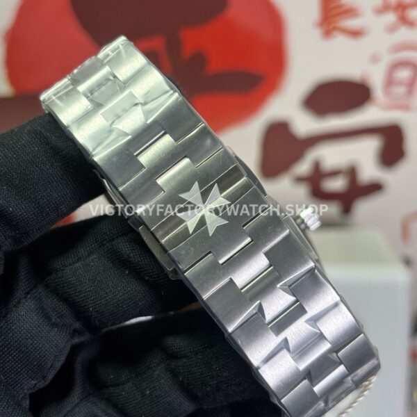PPF Factory Vacheron Constantin Overseas 4500V110A-B1412 41mm Rubber Strap Silver Dial (5) PPF Factory Vacheron Constantin Overseas 4500V/110A-B1412 41mm Full Steel Silver Dial