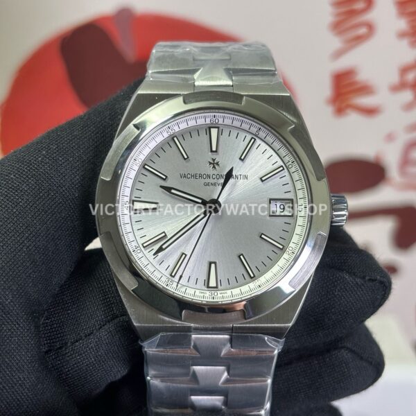 PPF Factory Vacheron Constantin Overseas 4500V110A-B1412 41mm Rubber Strap Silver Dial (7) PPF Factory Vacheron Constantin Overseas 4500V 110A B412 41mm full steel silver dial replica watch
