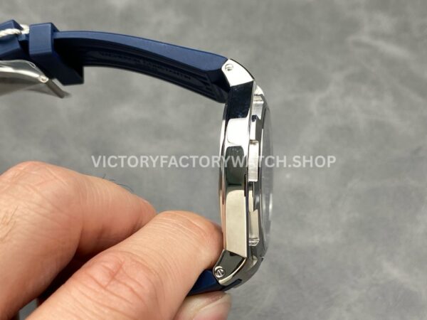 PPF Factory Vacheron Constantin Overseas 47040000A-9008 Rubber Strap Arabic Numerals Blue Dial (5) PPF Factory Vacheron Constantin Overseas 47040/000A-9008 Rubber Strap Arabic Numerals Blue Dial
