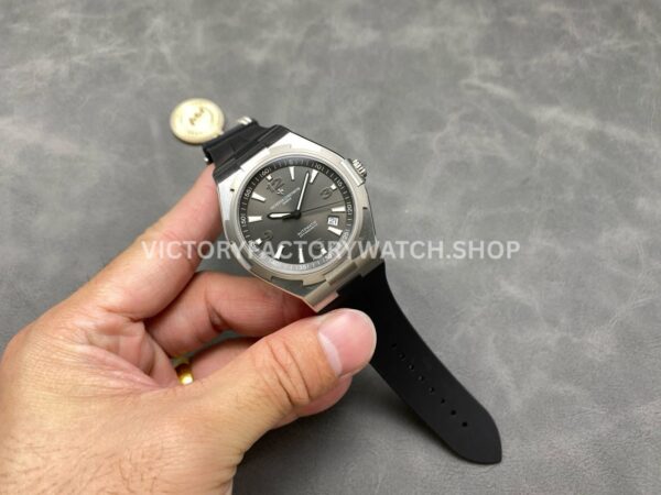 PPF Factory Vacheron Constantin Overseas 47040000W-9500 Rubber Strap Arabic Numerals Grey Dial (1) PPF Factory Vacheron Constantin Overseas 47040/000W-9500 Rubber Strap Arabic Numerals Grey Dial