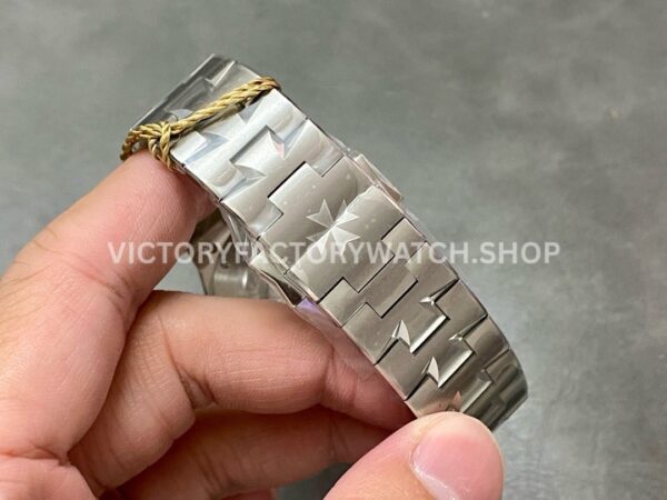 PPF Factory Vacheron Constantin Overseas 47040B01A-9094 42mm Full Steel Arabic Numerals Black (13) PPF Factory Vacheron Constantin Overseas 47040/B01A-9094 42mm Full Steel Arabic Numerals Black Dial