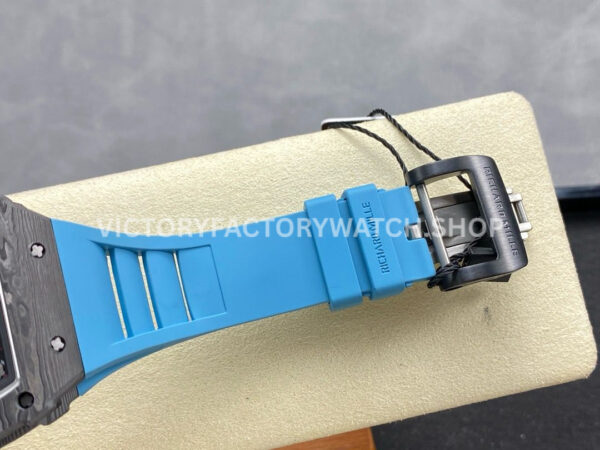 R7 Factory Richard Mille RM35-02 44.5mm Carbon Fiber Blue Rubber Strap Skeletonized Dial (5) R7 Factory Richard Mille RM 35-02 44.5mm Carbon Fiber Blue Rubber Strap Skeletonized Dial