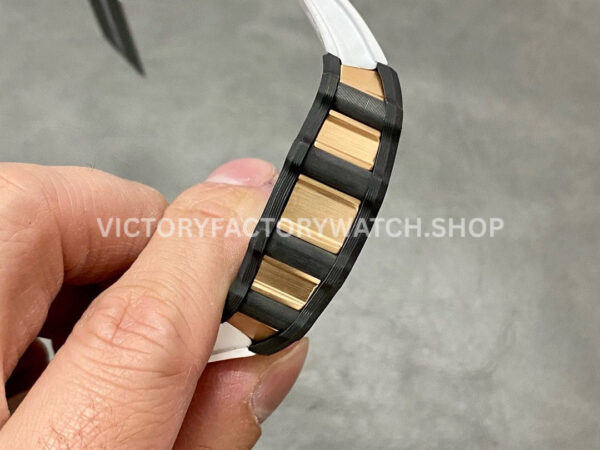 RM Factory Richard Mille RM 21-01 43mm Titanium Carbon Fiber White Rubber Strap Arabic numerals Skeletonized Silver Dial