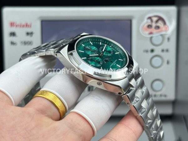 TW Factory Vacheron Constantin Overseas Perpetual Calendar 4300V 41.5mm Full Steel Green Dial (8) TW Factory Vacheron Constantin Overseas Perpetual Calendar 4300V 41.5mm Full Steel Green Dial
