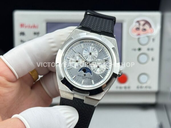 TW Factory Vacheron Constantin Overseas Perpetual Calendar 4300V 41.5mm Rubber Strap Silver Dial
