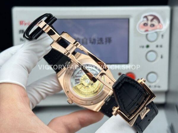 TW Factory Vacheron Constantin Overseas Perpetual Calendar 4300V/120R-B064 41.5mm Rose Gold Leather Strap Silver Dial