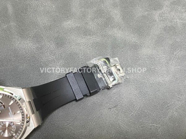 TWA Factory Vacheron Constantin Overseas Dual Time 47450/000W-9511 42mm Rubber Strap Grey Dial