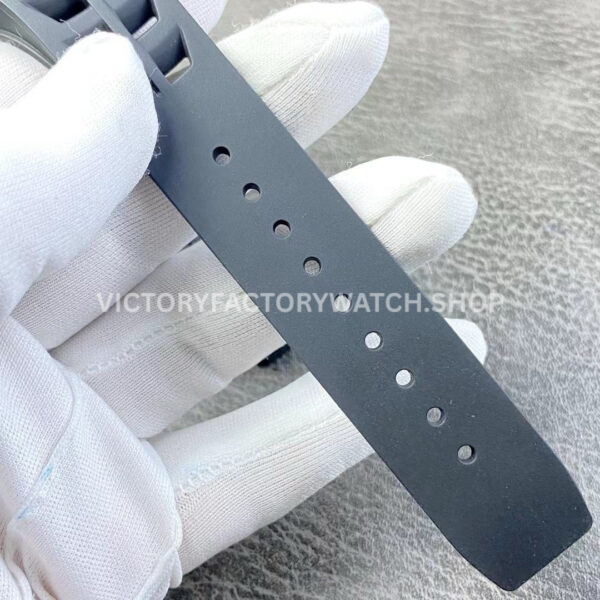 YS Factory Richard Mille RM52-05 43mm Carbon Fiber Black Rubber Strap Skeletonized Dial (3) YS Factory Richard Mille RM52-05 43mm Carbon Fiber Black Rubber Strap Skeletonized Dial