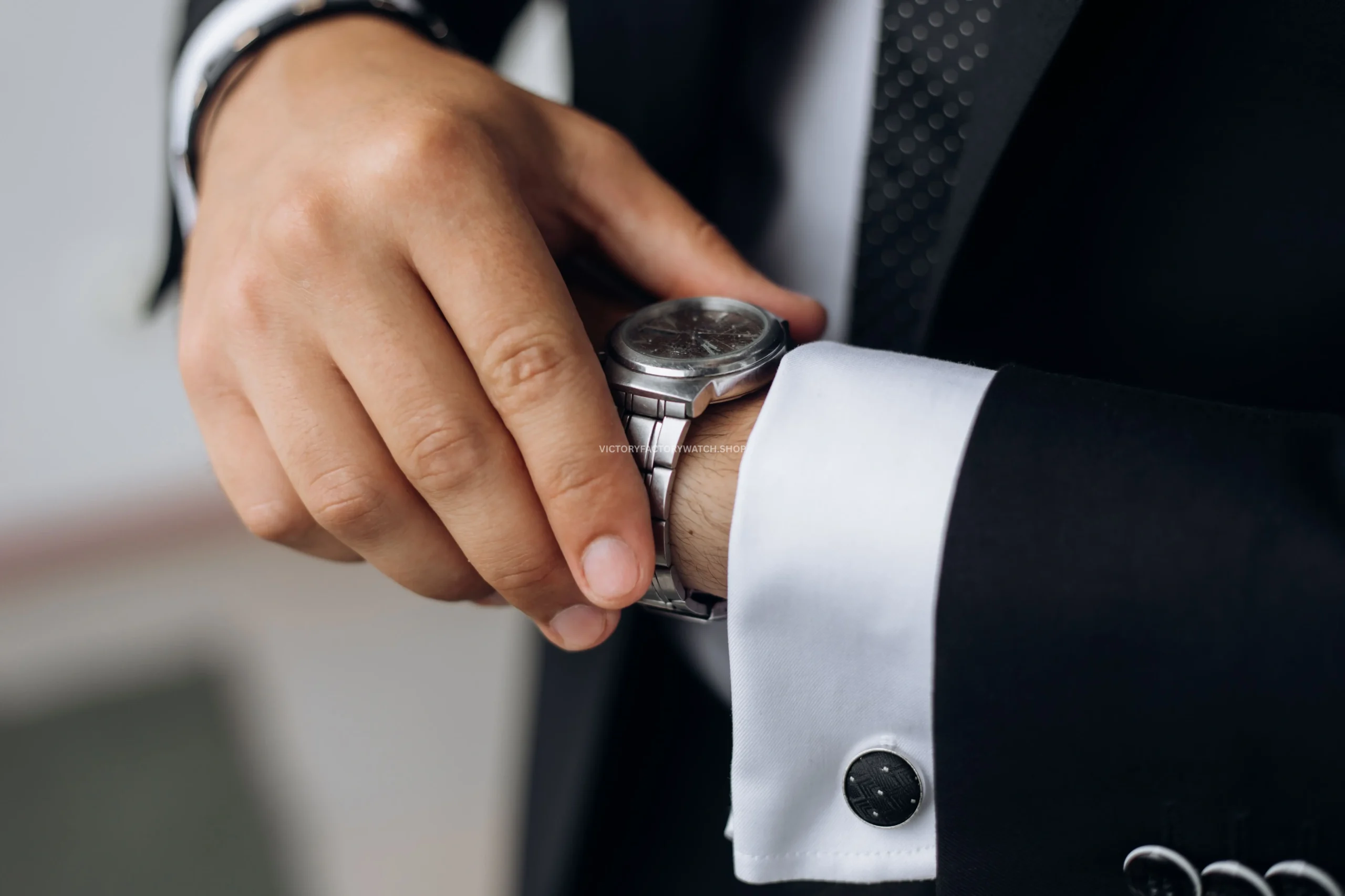 Close-up of a luxury replica watch highlighting craftsmanship and common super clone watch marketing claims