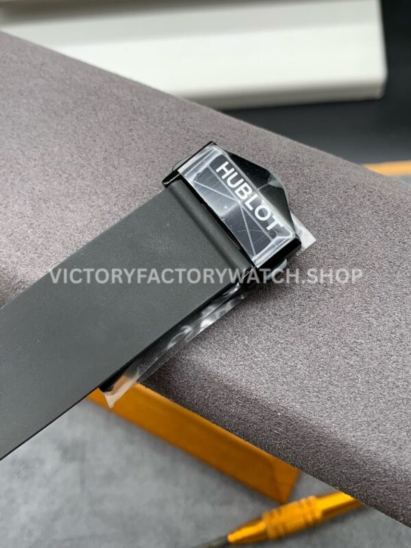 BBF Factory Hublot Big Bang Sang Bleu II 418.CX.1114.RX.MXM20 45mm Black Cera ( (3) BBF Factory Hublot Big Bang Sang Bleu II 418.CX.1114.RX.MXM20 45mm Black Ceramics Black Rubber Strap Black Skeletonized Dial