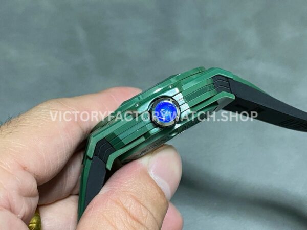 BBF Factory Hublot Big Bang Sang Bleu II 45mm 418.GX.5207.RX.MXM22 Green (3) BBF Factory Hublot Big Bang Sang Bleu II 418.GX.5207.RX.MXM22 45mm Green Ceramics Green Rubber Strap Green Skeletonized Dial