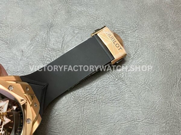 BBF Factory Hublot Big Bang Sang Bleu II 45mm 418.OX.1108.RX.MXM19 Rose Gold B (6) BBF Factory Hublot Big Bang Sang Bleu II 418.OX.1108.RX.MXM19 45mm Rose Gold Black Rubber Strap Black Skeletonized Dial