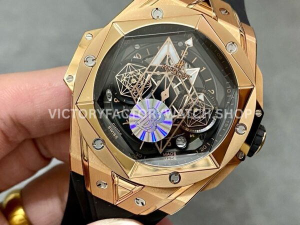 BBF Factory Hublot Big Bang Sang Bleu II 45mm 418.OX.1108.RX.MXM19 Rose Gold B (8) BBF Factory Hublot Big Bang Sang Bleu II 418.OX.1108.RX.MXM19 45mm Rose Gold Black Rubber Strap Black Skeletonized Dial