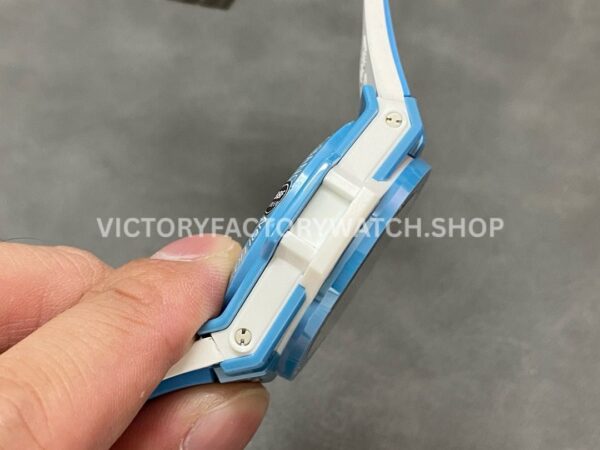 BBF Factory Hublot Big Bang Unico 441.EX.5120.RX 42mm Light Blue Ceramics Light ( (5) BBF Factory Hublot Big Bang Unico 441.EX.5120.RX 42mm Light Blue Ceramics Light Blue Rubber Strap Light Blue Skeletonized Dial