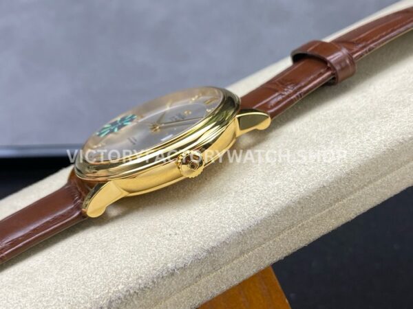GT Factory Omega De Ville Prestige 424.53.40.20.52.001 39.5mm Gold Leather Strap Gold Roman Number (5) GT Factory Omega De Ville Prestige 424.53.40.20.52.001 39.5mm Yellow Gold Leather Strap Gold Roman Number Silver Dial