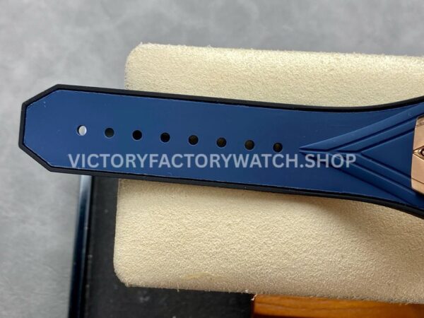 HB Factory Hublot Big Bang Sang Bleu 418.OX.5108.RX.MXM20 45mm Rose Gold Blue Rubber Strap Skeletonized Blue Dial