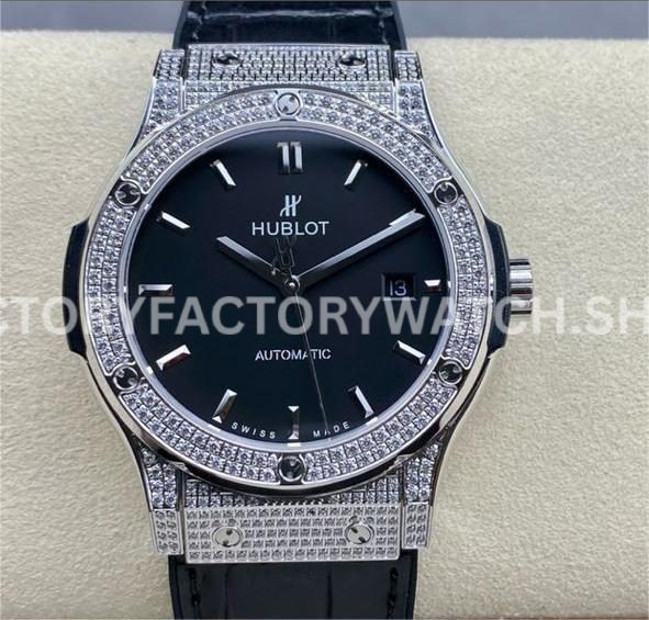 HB Factory Hublot Classic Fusion 542.NX.1171.LR.1704 42mm full diamond leather strap black dial replica watch