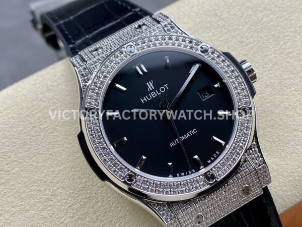HB Factory Hublot Classic Fusion 542.NX.1171.LR.1704 42mm Full Diamond Leather Strap Black Dial