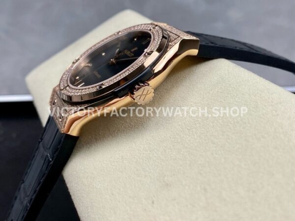 HB Factory Hublot Classic Fusion 542.OX.1181.LR.1704 42mm Full Diamond Rose Gold Leather Strap Black Dial