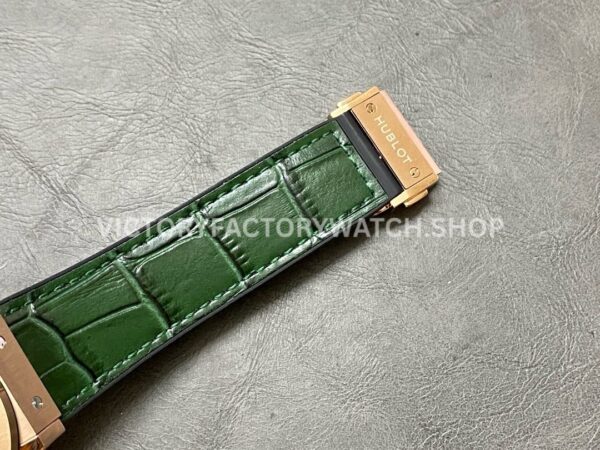 HB Factory Hublot Classic Fusion 542.OX.8980.LR 42mm Rose Gold Rubber Strap Green Dial