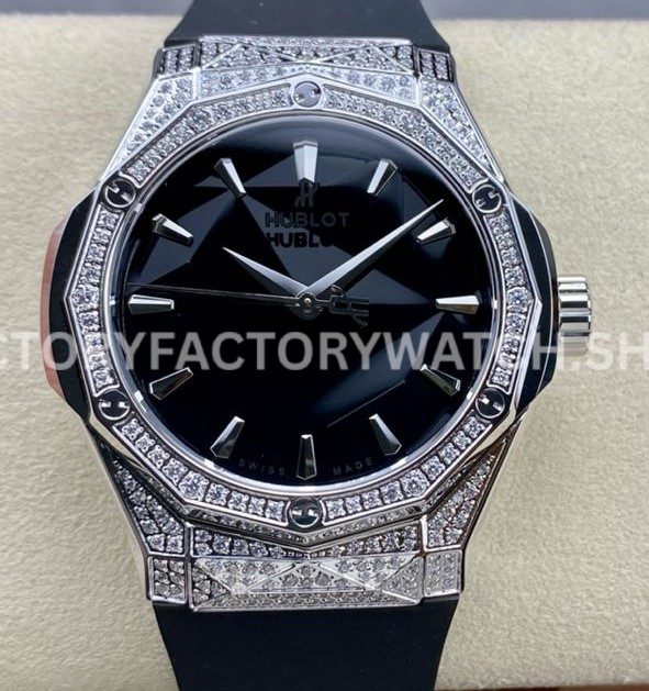 HB Factory Hublot Classic Fusion 550.NS.1800.RX.1604.ORL19 40mm black rubber strap diamond bezel black dial replica watch