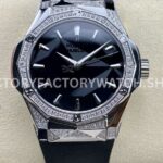HB Factory Hublot Classic Fusion 550.NS.1800.RX.1804.ORL19 40mm black rubber strap diamond bezel black dial replica watch