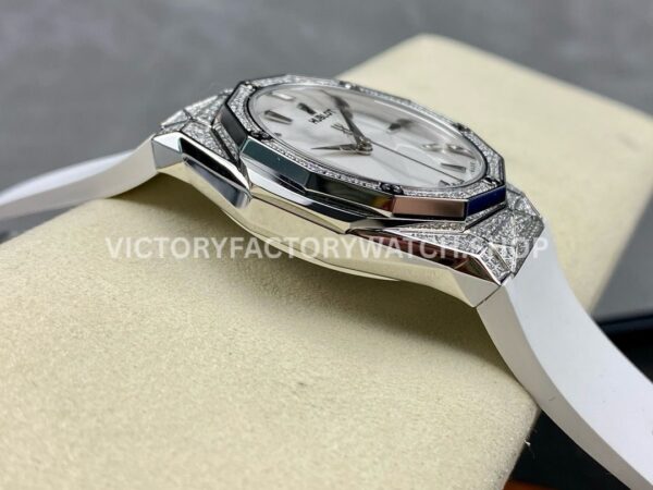 HB Factory Hublot Classic Fusion 550.NS.2200.RW.1804.ORL20 40mm White Rubber Strap Diamond Bezel White Dial
