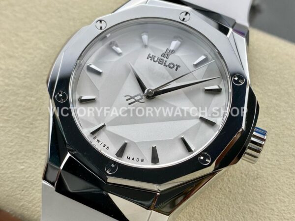 HB Factory Hublot Classic Fusion 550.NS.2200.RW.ORL20 40mm Steel White Rubber Strap White Dial