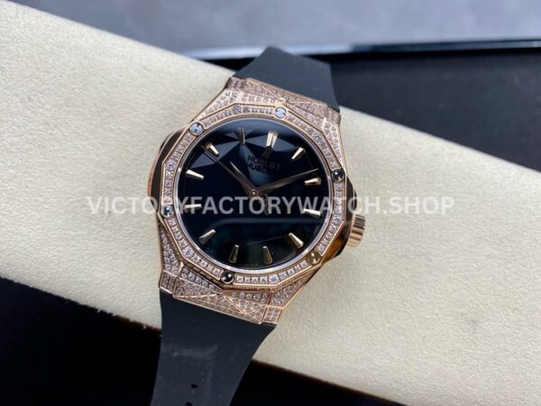 HB Factory Hublot Classic Fusion 550.OS.1800.RX.1604.ORL19 40mm Rose Gold Black Rubber Strap Diamond Bezel Black Dial