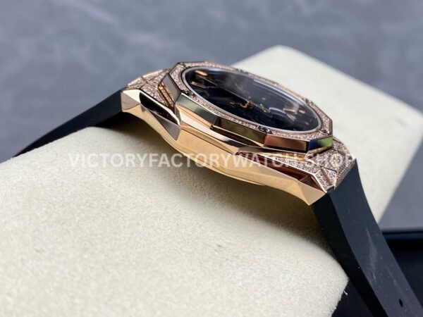HB Factory Hublot Classic Fusion 550.OS.1800.RX.1604.ORL19 40mm Rose Gold Black Rubber Strap Diamond Bezel Black Dial