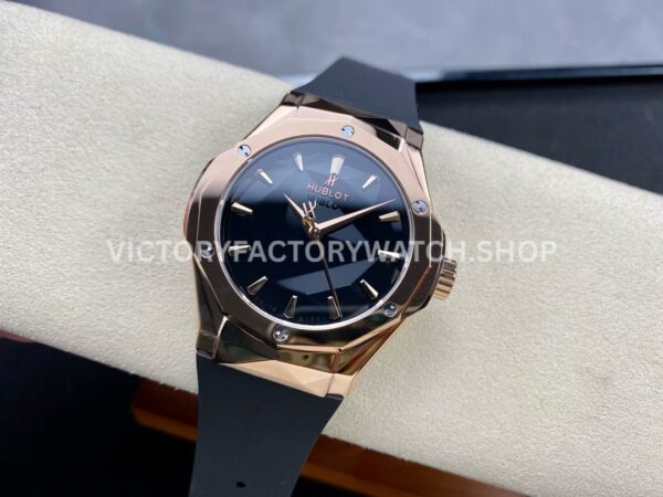 HB Factory Hublot Classic Fusion 550.OS.1800.RX.ORL19 40mm Rose Gold Black Rubber Strap Black Dial