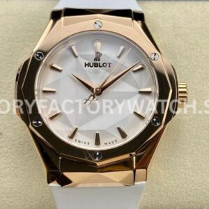HB Factory Hublot Classic Fusion 550.OS.2200.RW.ORL20 40mm rose gold white rubber strap white dial replica watch