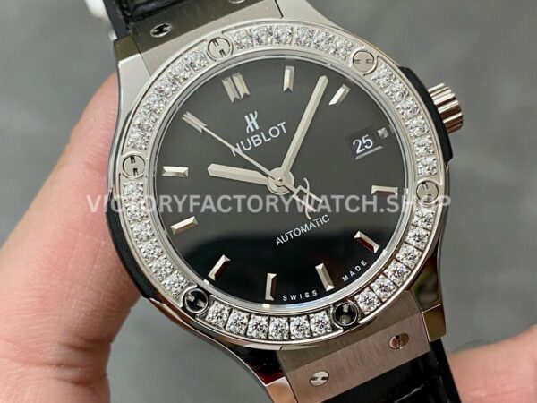 HB Factory Hublot Classic Fusion 565.NX.1470.RX.1204 38mm Steel Leather Strap Diamond Bezel Black Dial