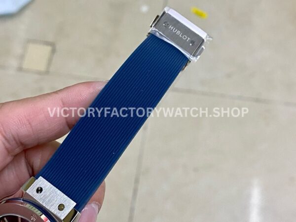 HB Factory Hublot Classic Fusion 565.NX.7170.RX 38mm Steel Blue Rubber Strap Blue Dial