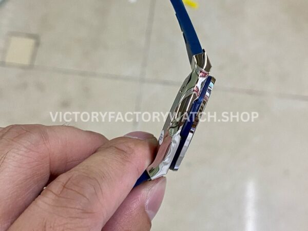 HB Factory Hublot Classic Fusion 565.NX.7170.RX 38mm Steel Blue Rubber Strap Blue Dial