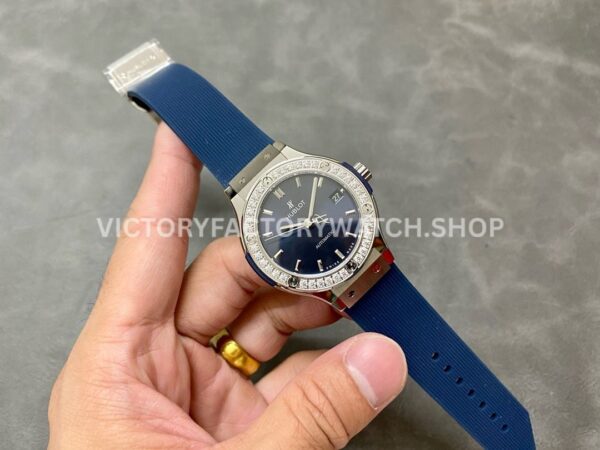 HB Factory Hublot Classic Fusion 565.NX.7170.RX.1204 38mm Steel Blue Rubber Strap Diamond Beze Blue Dial