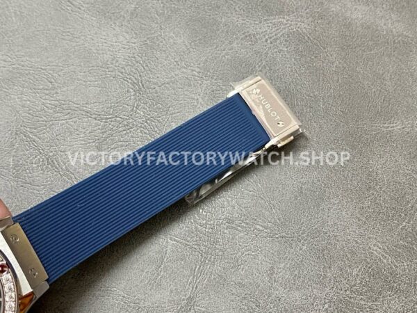 HB Factory Hublot Classic Fusion 565.NX.7170.RX.1204 38mm Steel Blue Rubber Strap Diamond Beze Blue Dial