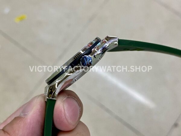 HB Factory Hublot Classic Fusion 565.NX.8970.RX 38mm Steel Rubber Strap Green Dial