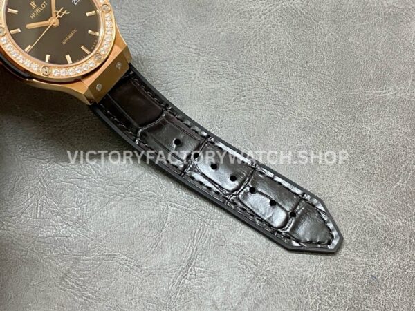 HB Factory Hublot Classic Fusion 565.OX.1480.LR.1204 38mm Rose Gold Leather Strap Diamond Bezel Black Dial