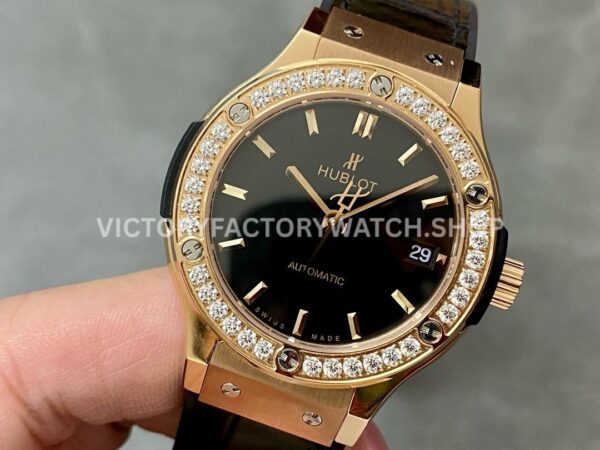 HB Factory Hublot Classic Fusion 565.OX.1480.LR.1204 38mm Rose Gold Leather Strap Diamond Bezel Black Dial