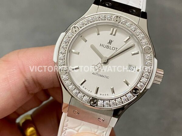 HB Factory Hublot Classic Fusion 582.NX.2610.RX.1204 38mm Steel Leather Strap Diamond Bezel White Dial