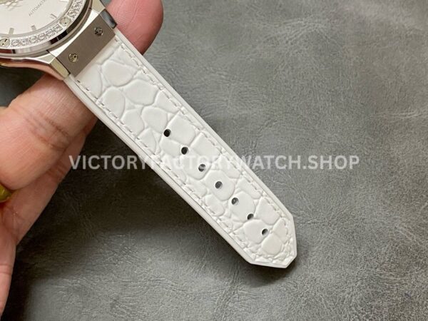HB Factory Hublot Classic Fusion 582.NX.2610.RX.1204 38mm Steel Leather Strap Diamond Bezel White Dial