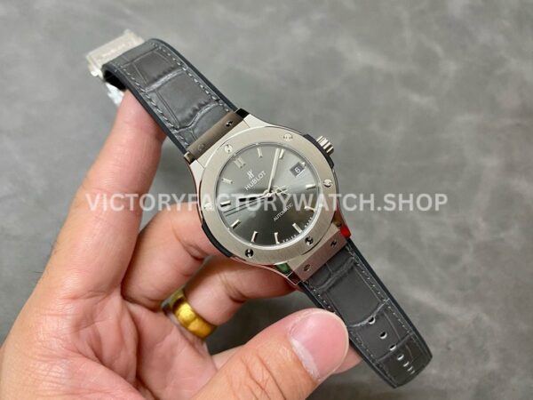 HB Factory Hublot Classic Fusion Racing Grey 565.NX.7071.LR 38mm Steel Leather Strap Grey Dial