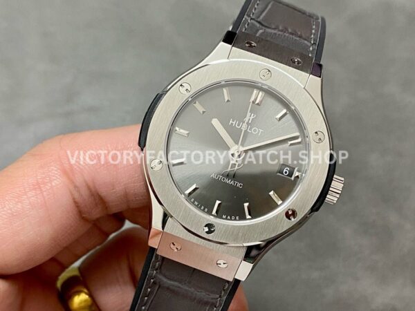 HB Factory Hublot Classic Fusion Racing Grey 565.NX.7071.LR 38mm Steel Leather Strap Grey Dial