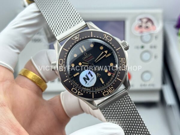 N1 Factory Omega Seamaster Diver 300M 210.90.42.20.01.001 42mm Black Dial (6) N1 Factory Omega Seamaster Diver 300M 210.90.42.20.01.001 42mm Titanium Black Dial