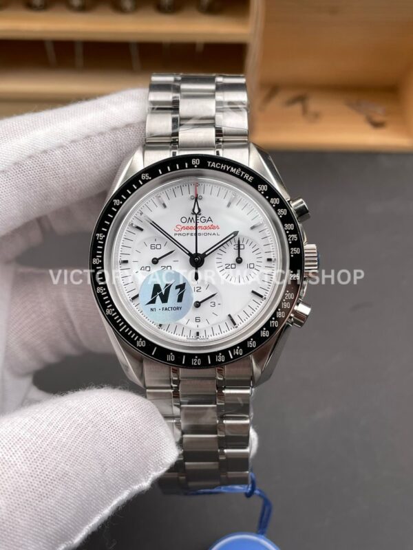 N1 Factory Omega Speedmaster Professional Moonwatch 310.30.42.50.04.001 42mm full steel white dial replica watch