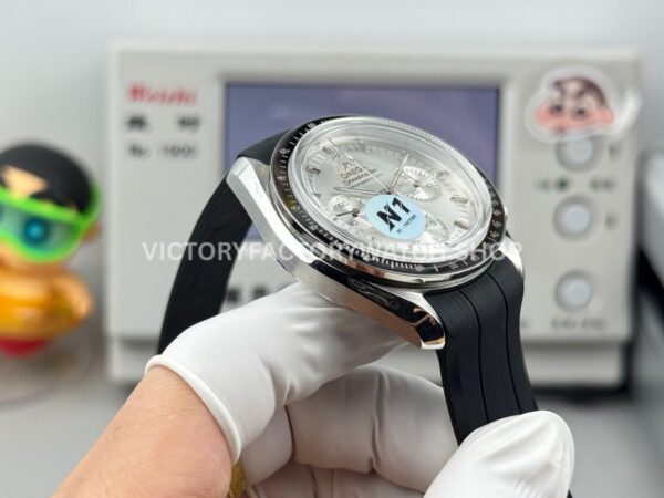 N1 Factory Omega Speedmaster Professional Moonwatch 310.63.42.50.02.001 Steel Rubber Strap Silver Dial (5) N1 Factory Omega Speedmaster Professional Moonwatch 310.63.42.50.02.001 42mm Steel Rubber Strap Silver Dial