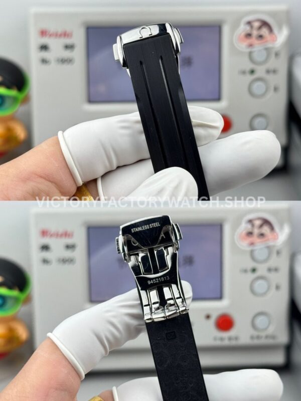 N1 Factory Omega Speedmaster Professional Moonwatch 310.63.42.50.02.001 Steel Rubber Strap Silver Dial (8) N1 Factory Omega Speedmaster Professional Moonwatch 310.63.42.50.02.001 42mm Steel Rubber Strap Silver Dial