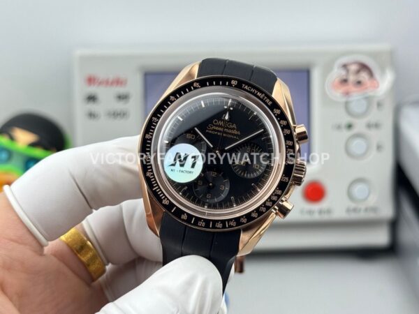 N1 Factory Omega Speedmaster Professional Moonwatch 310.63.42.50.02.001 42mm Rose Gold Rubber Strap Black Dial