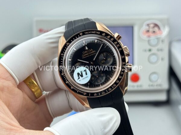 N1 Factory Omega Speedmaster Professional Moonwatch 310.63.42.50.02.001 42mm Rose Gold Rubber Strap Black Dial